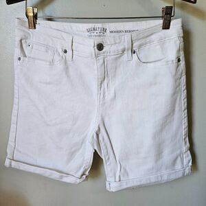 EUC SIGNATURE LEVI'S STRAUSS & CO. MODERN BERMUDA SHORTS SIZE 4 / SMALL